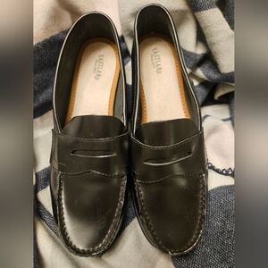 Eastland Women's Classic II Black Slip-On Leather Loafers